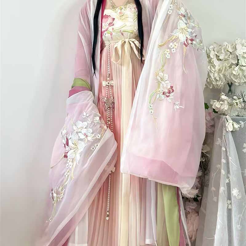 Женский сценический костюм на  – обзор и цена Embroidery Dress