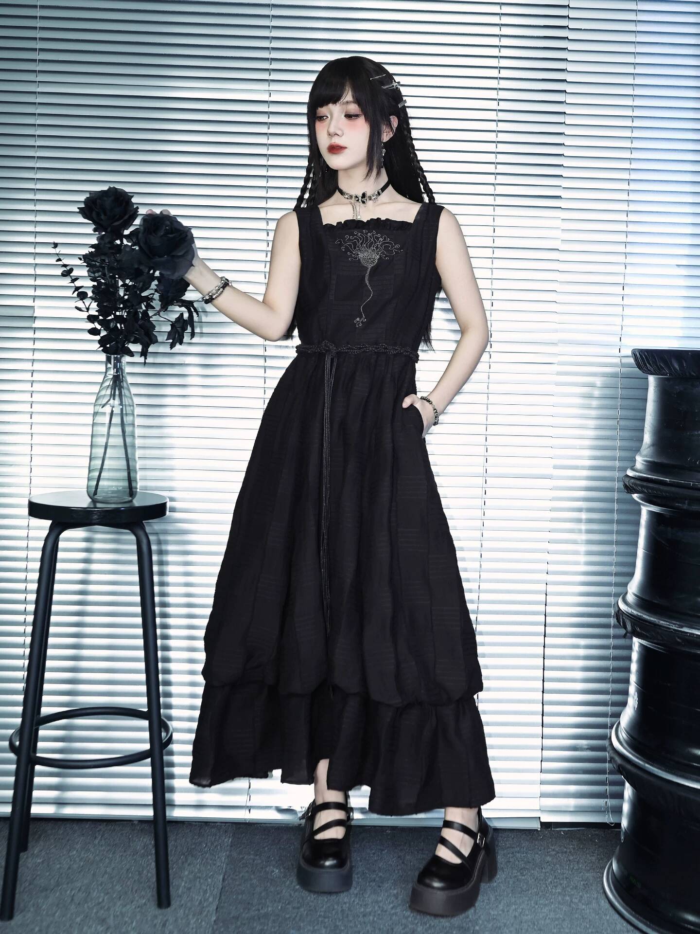Новое черное двухслойное плать – обзор и цена Embroidery Dress