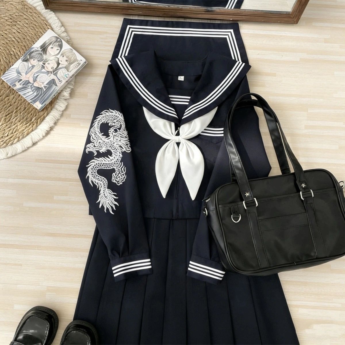 Японский темный готический пан – обзор и цена Embroidery Uniform