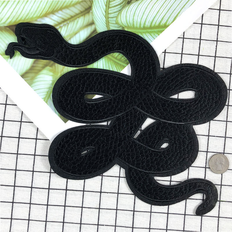 1 шт., нашивка с вышивкой «Чер – обзор и цена Embroidery Alpha