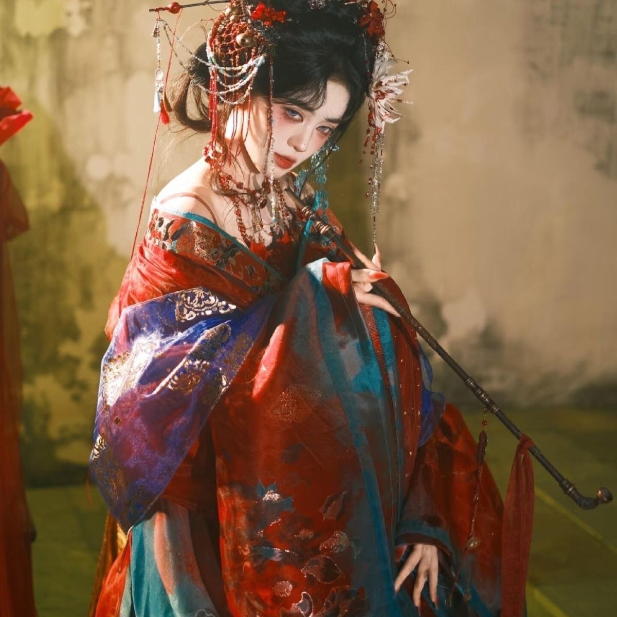 Черно-синий вышитый ханьфу: об – обзор и цена Embroidery Dress