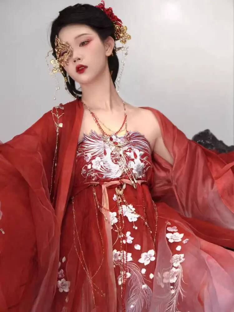 Женское роскошное платье Hezi  – обзор и цена Embroidery Dress