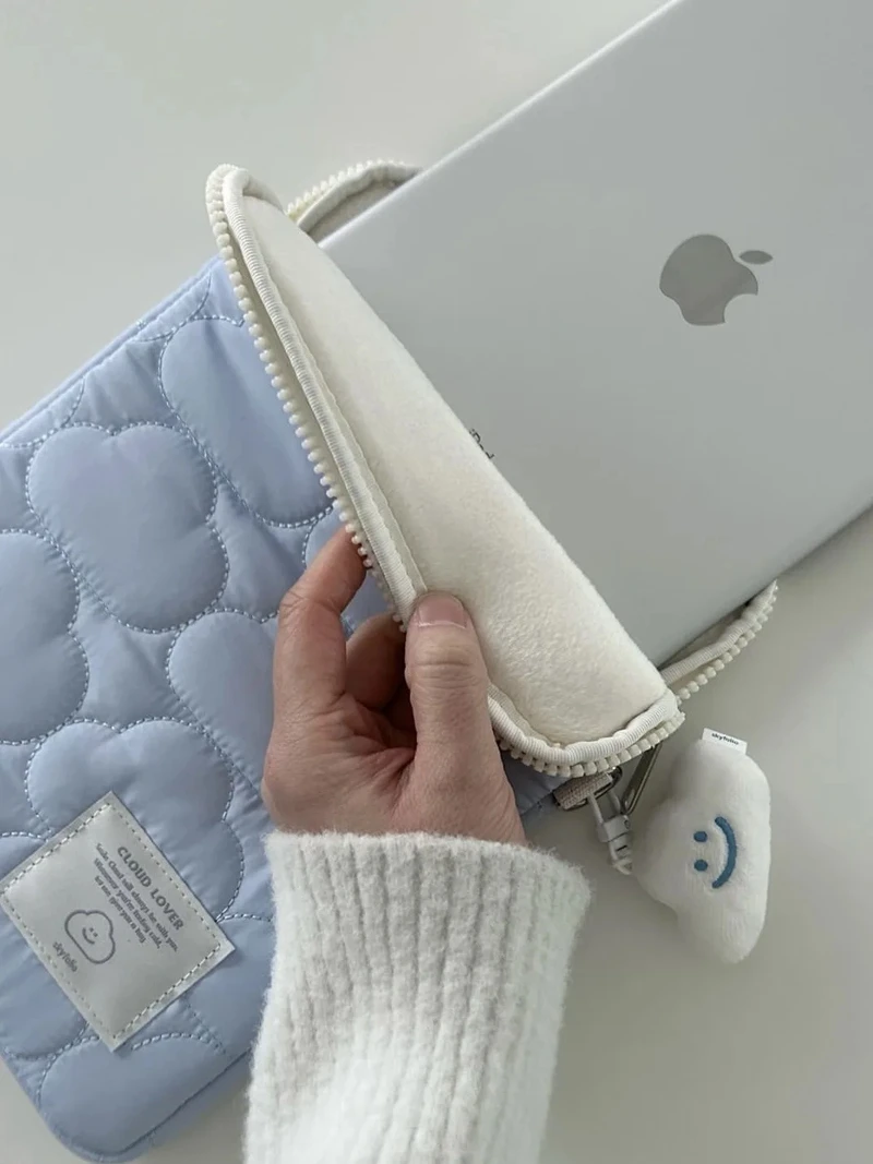 Новый чехол для ноутбука Cloud – обзор и цена Embroidery Journal Book