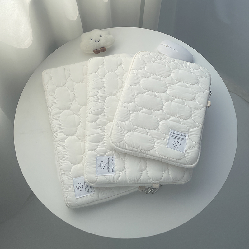 Новый чехол для ноутбука Cloud – обзор и цена Embroidery Journal Book